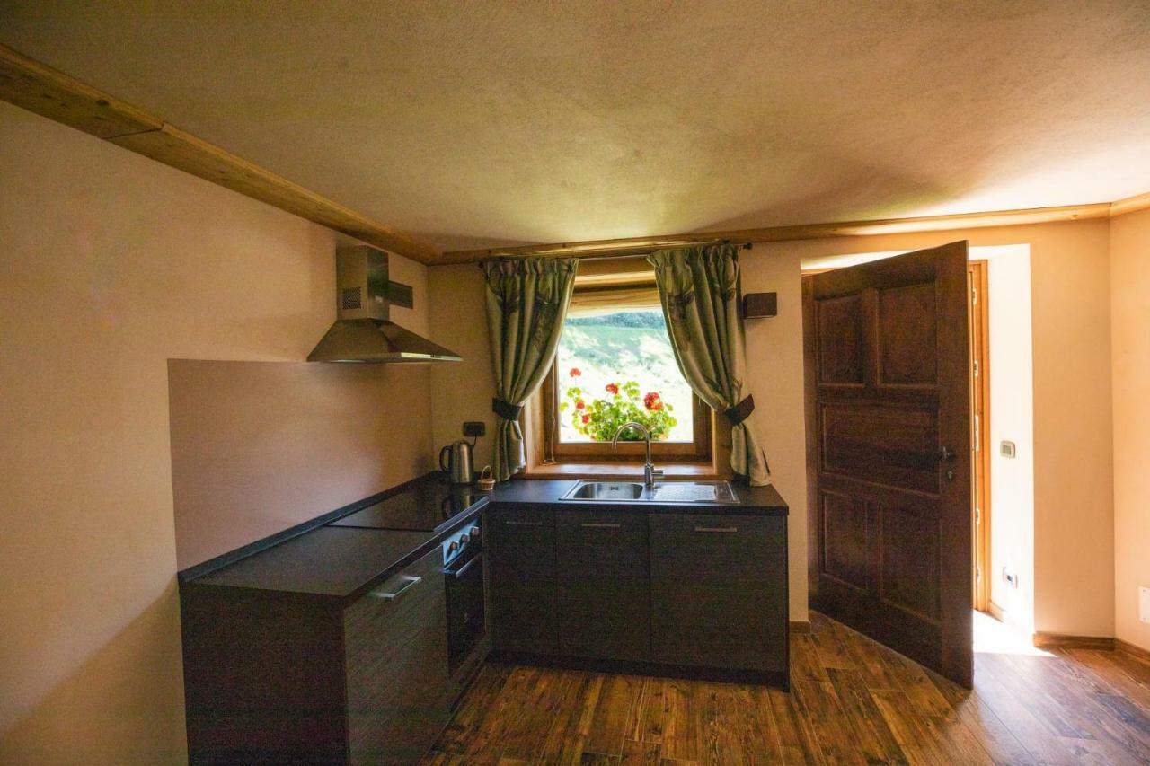 Casa Vacanze Petit Haury - Alloggi Ad Uso Turistico Vda Arvier N 0039 E N 0040 - 外观 照片